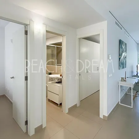Crystalline - Beach & Dream Rentals *