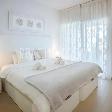 Crystalline - Beach & Dream Rentals